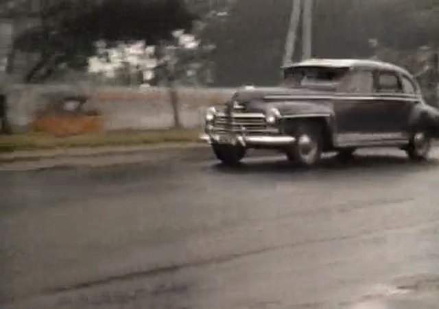 Plymouth De Luxe