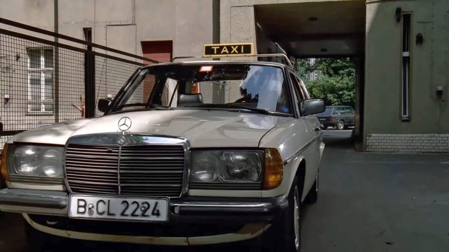 Mercedes-Benz 200 D