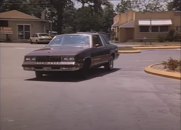 Oldsmobile Cutlass Calais