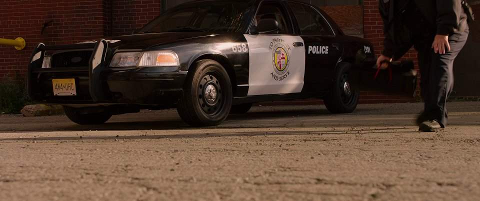 Ford Crown Victoria
