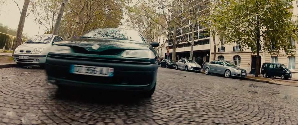 Renault Laguna 1