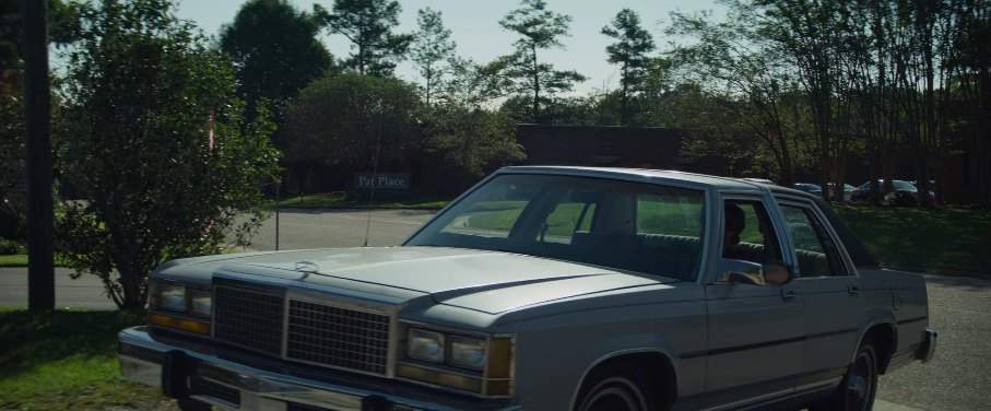Ford LTD Crown Victoria