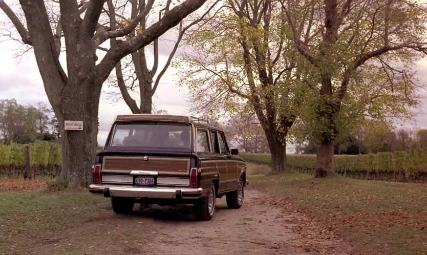 Jeep Grand Wagoneer
