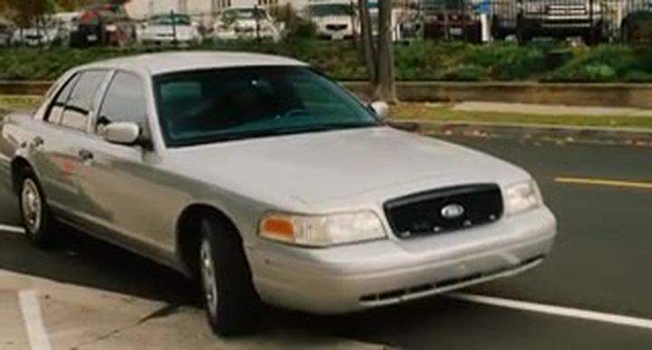 Ford Crown Victoria
