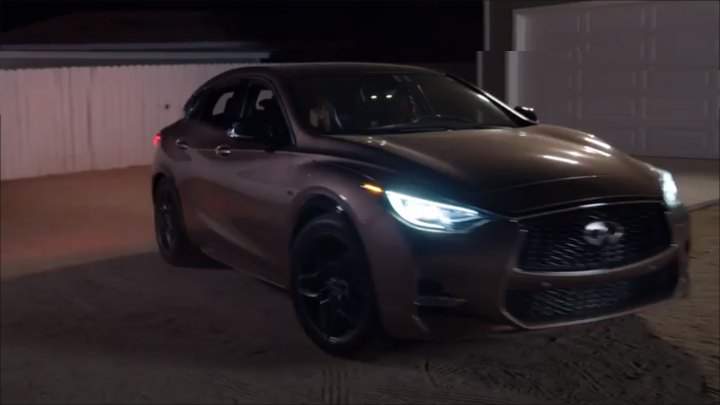 Infiniti QX30