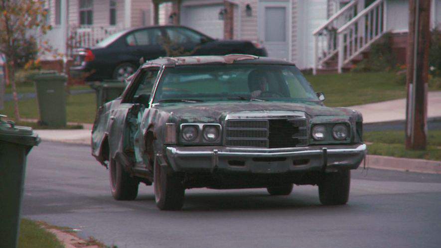 Chrysler New Yorker Brougham