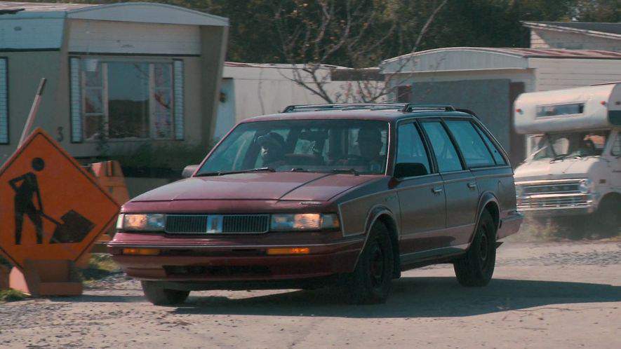 Oldsmobile Cutlass Cruiser