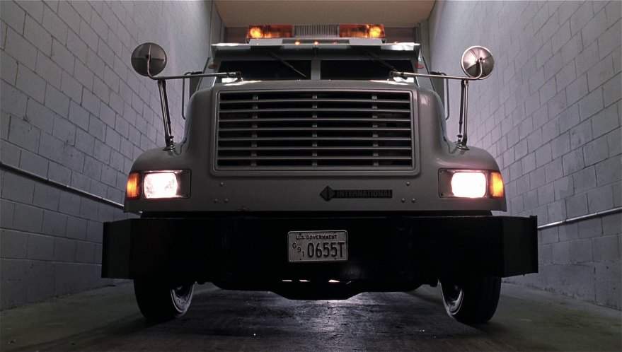 International 4000-Series LP