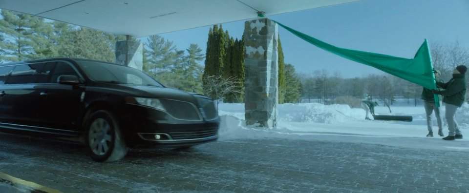 Lincoln MKT Stretched Limousine