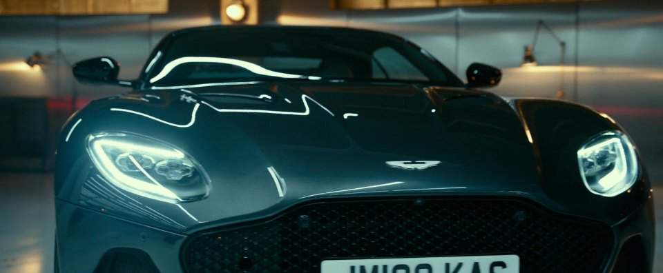 Aston Martin DBS Superleggera Volante