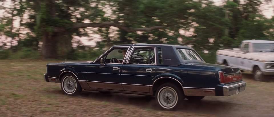 Lincoln Town Car
