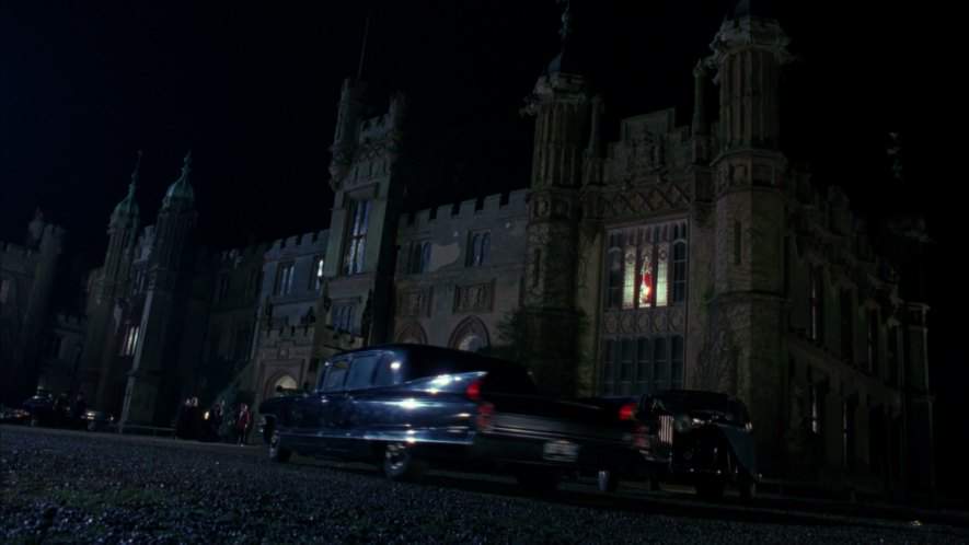 Cadillac Fleetwood 75