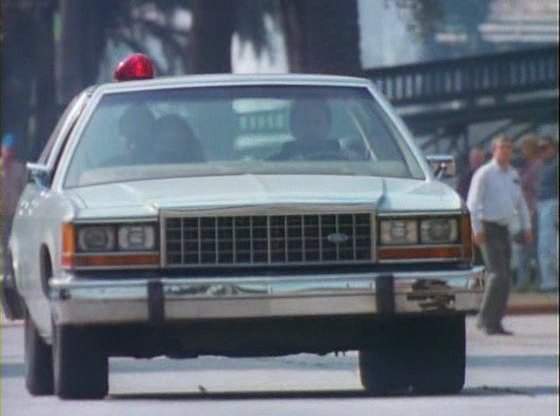 Ford LTD Crown Victoria
