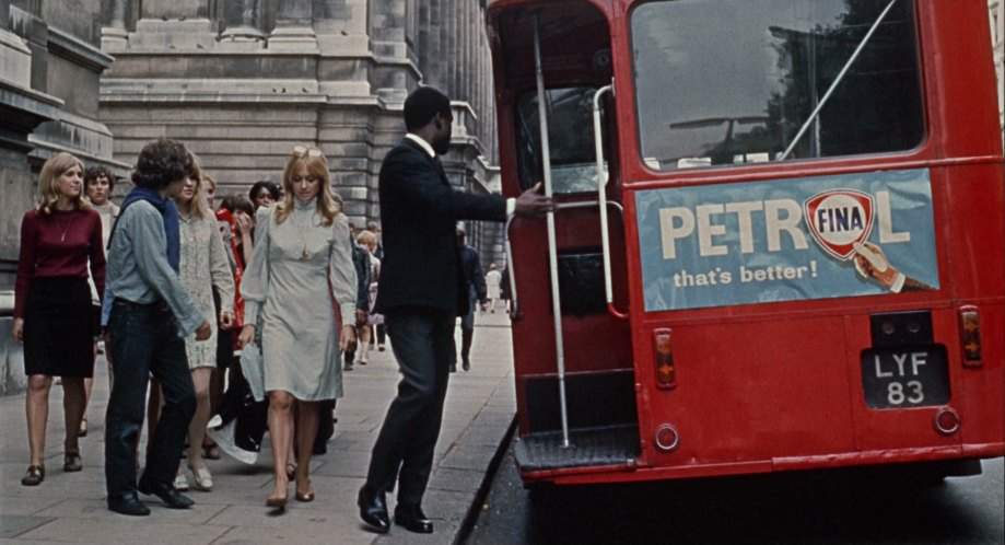AEC Regent III
