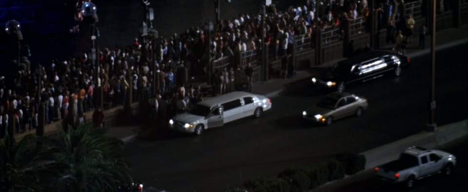 Lincoln Town Car Stretched Limousine