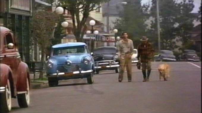 Ford De Luxe