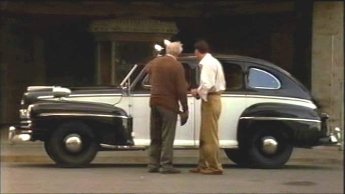 Ford De Luxe