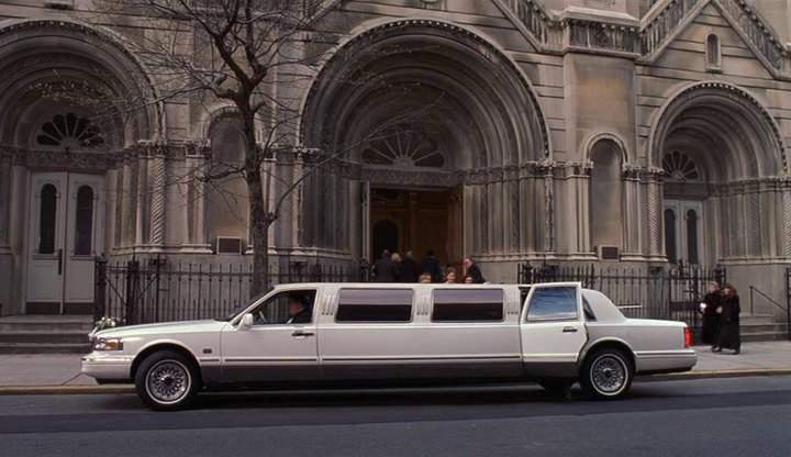Lincoln Town Car Stretched Limousine