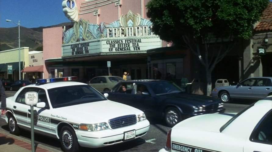 Ford Crown Victoria