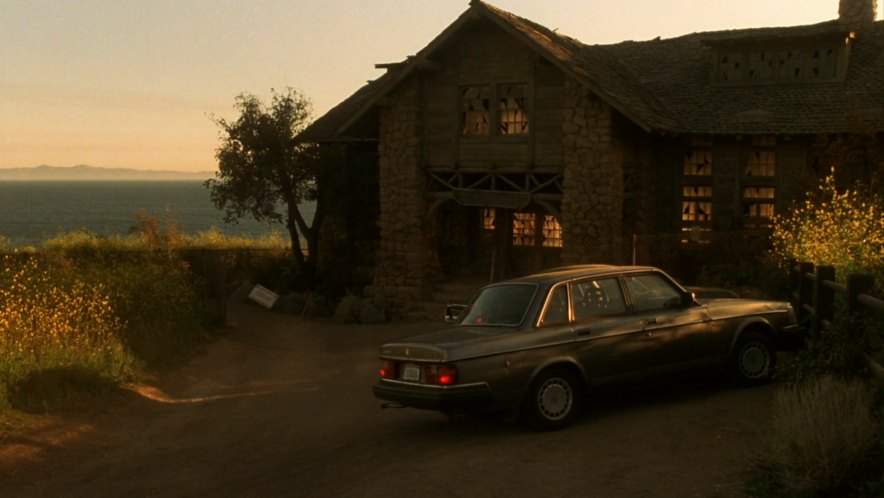Volvo 240