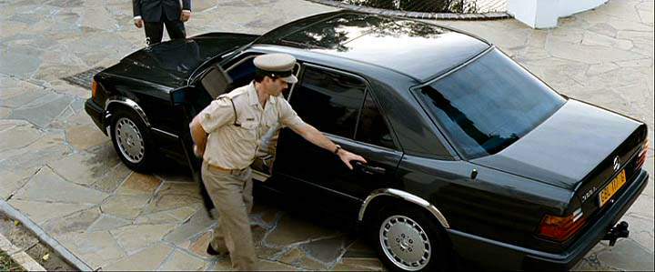 Mercedes-Benz 300 E