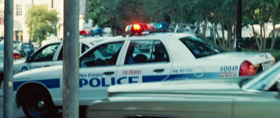 Ford Crown Victoria