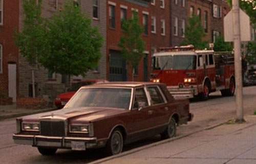 Lincoln Town Car