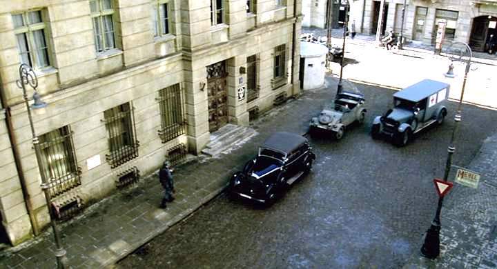 Mercedes-Benz 230 Lang Cabriolet