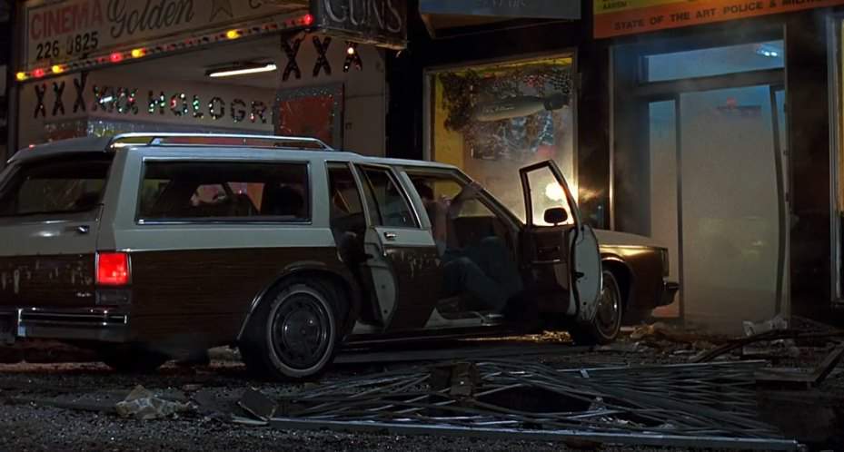 Oldsmobile Custom Cruiser