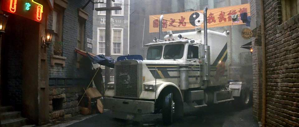 Freightliner FLC 120 64 T