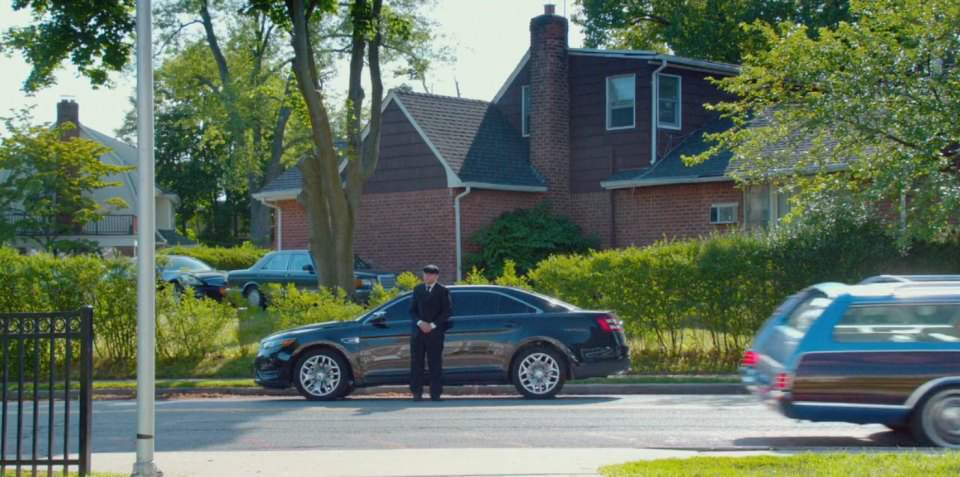 Ford Taurus