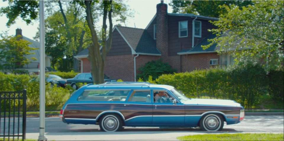 Plymouth Fury Sport Suburban