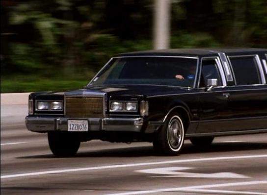 Lincoln Town Car Stretched Limousine