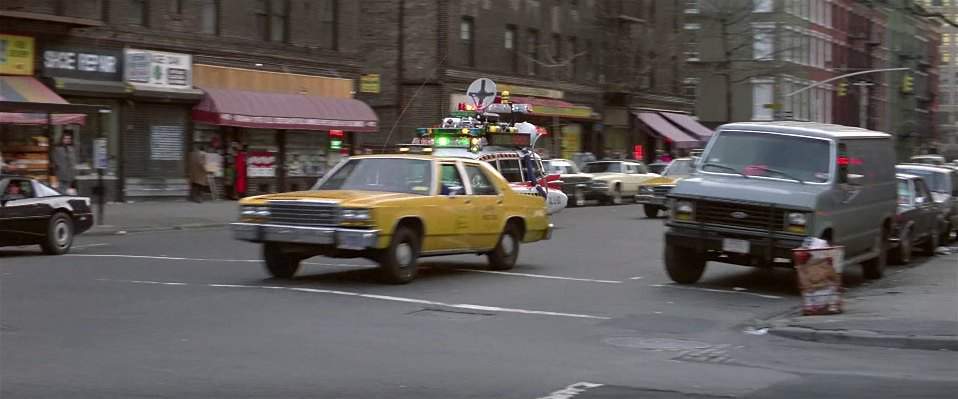 Ford LTD Crown Victoria