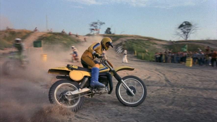 Suzuki RM 400