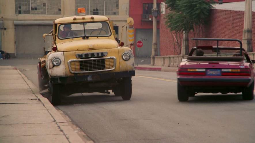 Mobil Street Sweeper