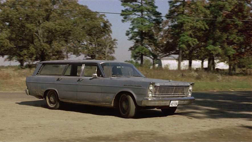 Ford Country Sedan
