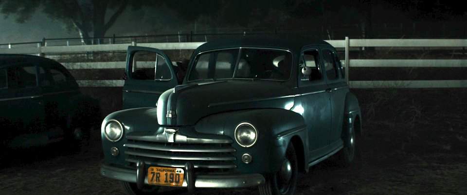 Ford De Luxe