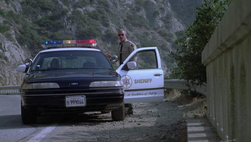Ford Crown Victoria