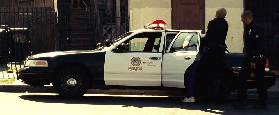 Ford Crown Victoria
