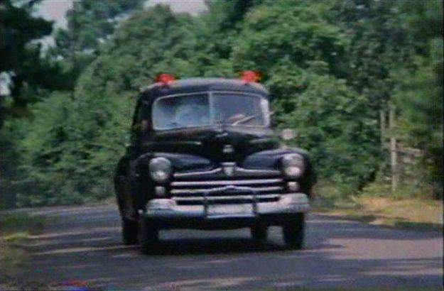 Ford Super De Luxe