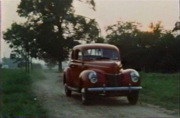 Ford V8 De Luxe