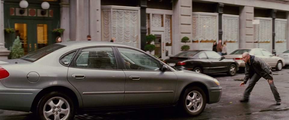 Ford Taurus