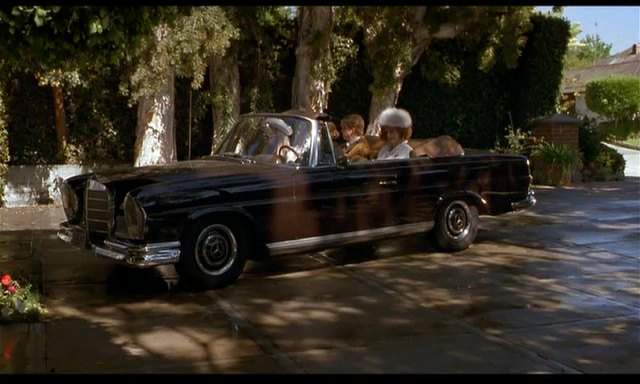 Mercedes-Benz 220 SE Cabriolet