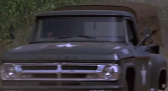 Dodge D-100
