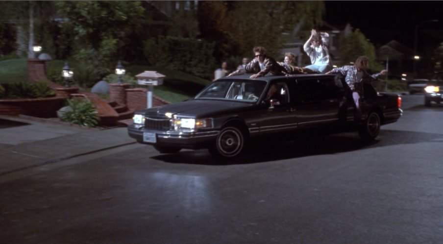 Lincoln Town Car Stretched Limousine