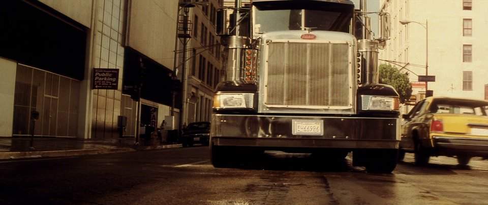 Peterbilt 377