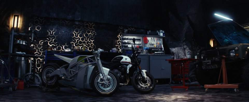 Triumph Trident 660