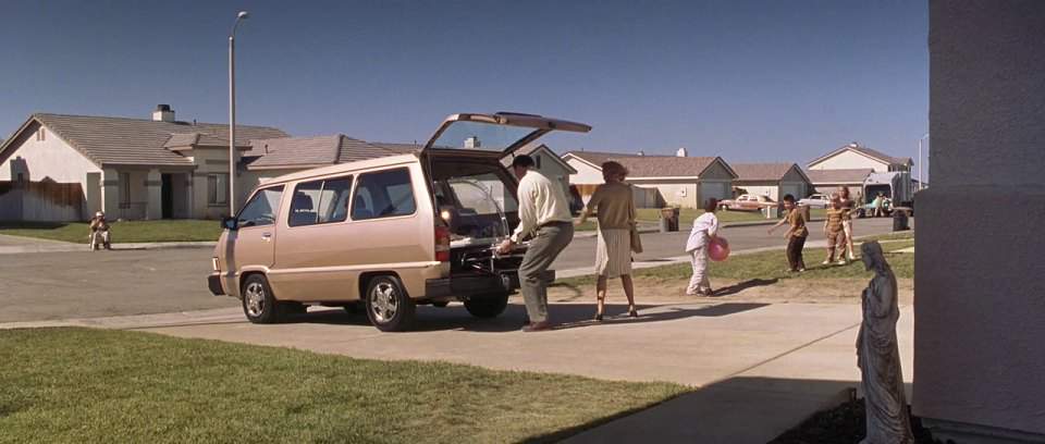 Toyota Van