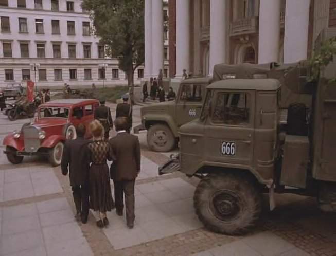 Mercedes-Benz 200 Lang